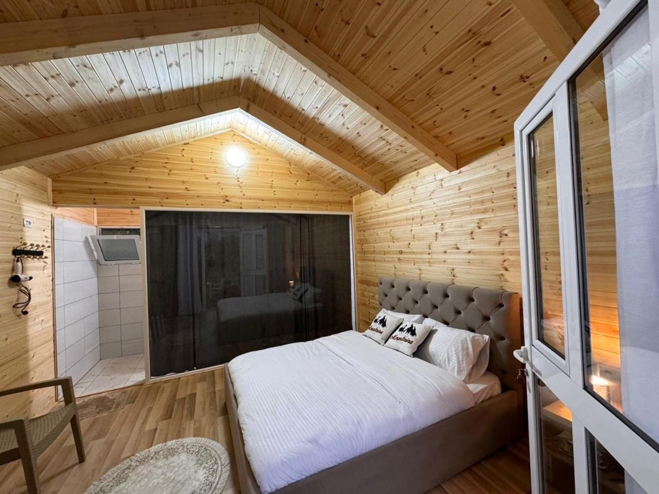 Thethi Mountain Villas Bagian luar foto